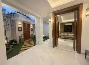 House for Sale in Battramulla (C7-10091)