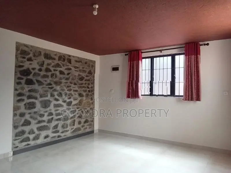 Newly Built Luxury House For Immediate Sale in Kandana