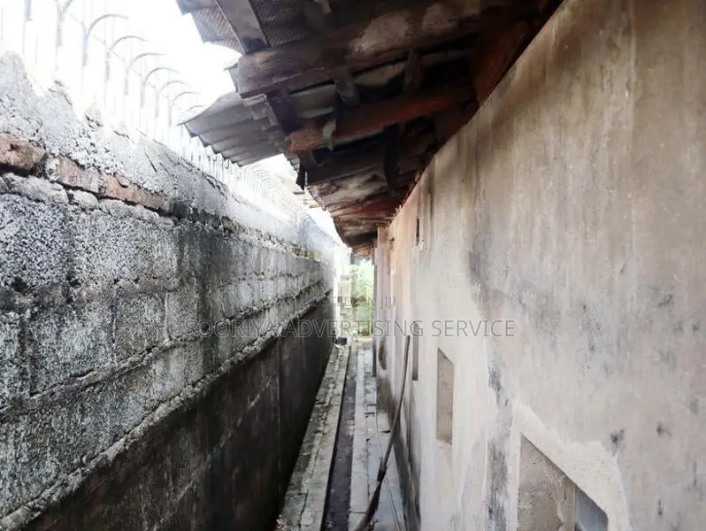 Valuable Angulana Land with Old House