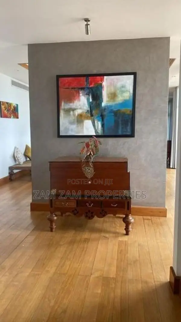 Fully Furnished Super Luxury Apartment For Rent in Galle Road Colombo 