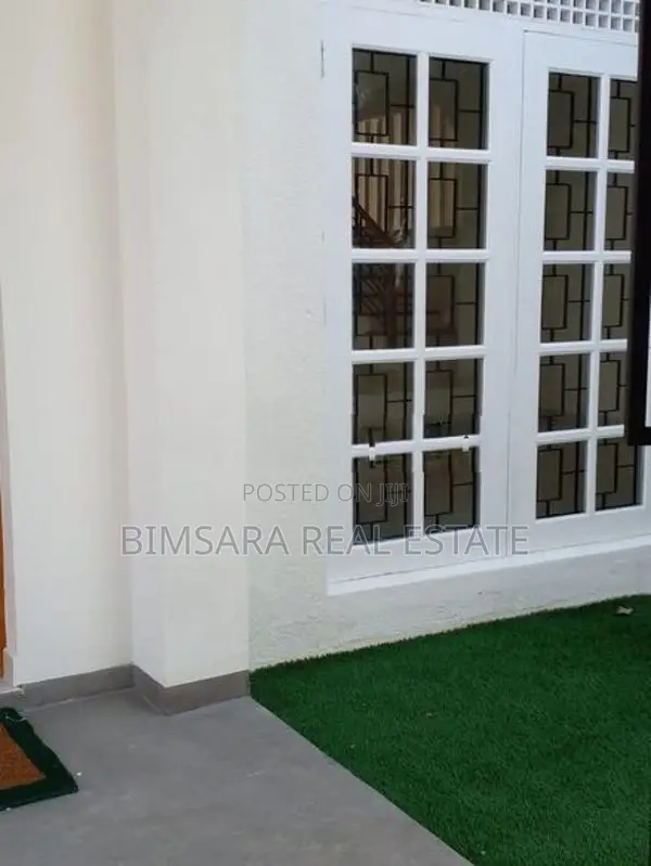 SPACIOUS 04BR MODERN LUXURY HOUSE FOR LEASE IN NAWALA | LH03703