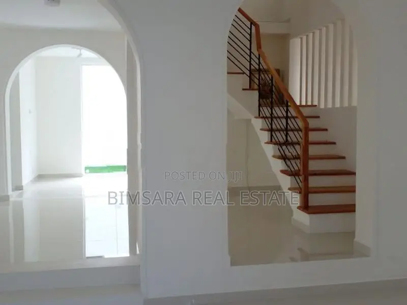 SPACIOUS 04BR MODERN LUXURY HOUSE FOR LEASE IN NAWALA | LH03703