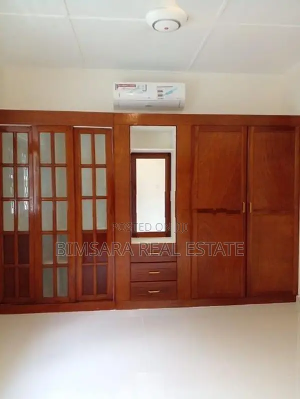 SPACIOUS 04BR MODERN LUXURY HOUSE FOR LEASE IN NAWALA | LH03703