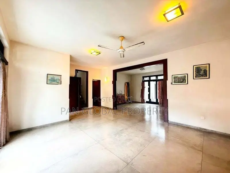 House for Sale in Thalawathugoda