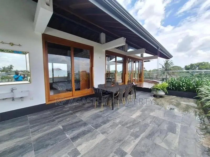 architecture desing luxury house for sale battaramulla