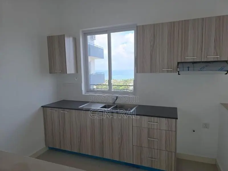 4 Bedroom Apartment for Sale in Barrington Tower, Dehiwala (C7-9367)