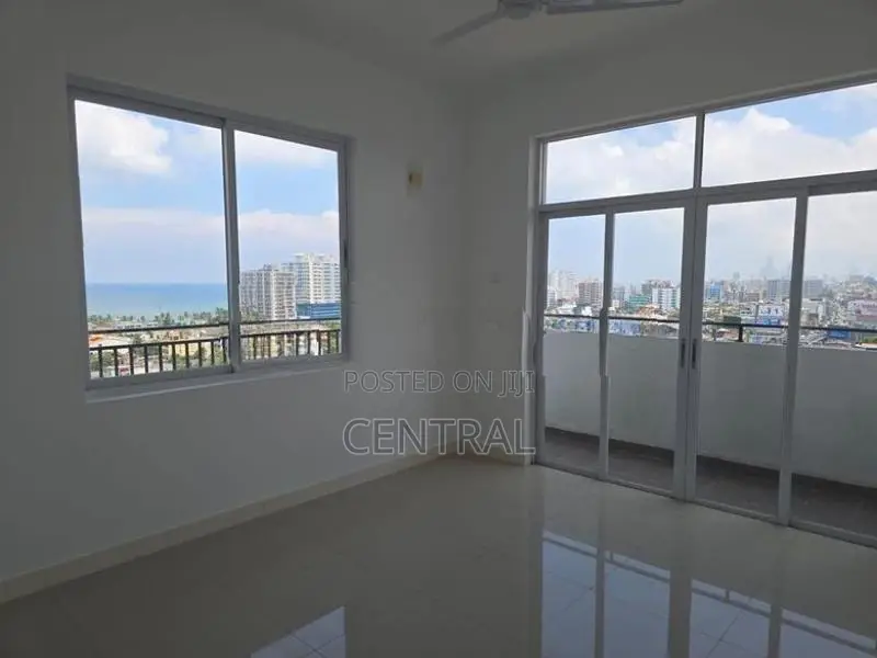 4 Bedroom Apartment for Sale in Barrington Tower, Dehiwala (C7-9367)