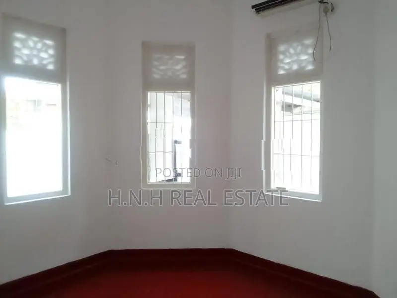 Single store house for rent in rajagiriya