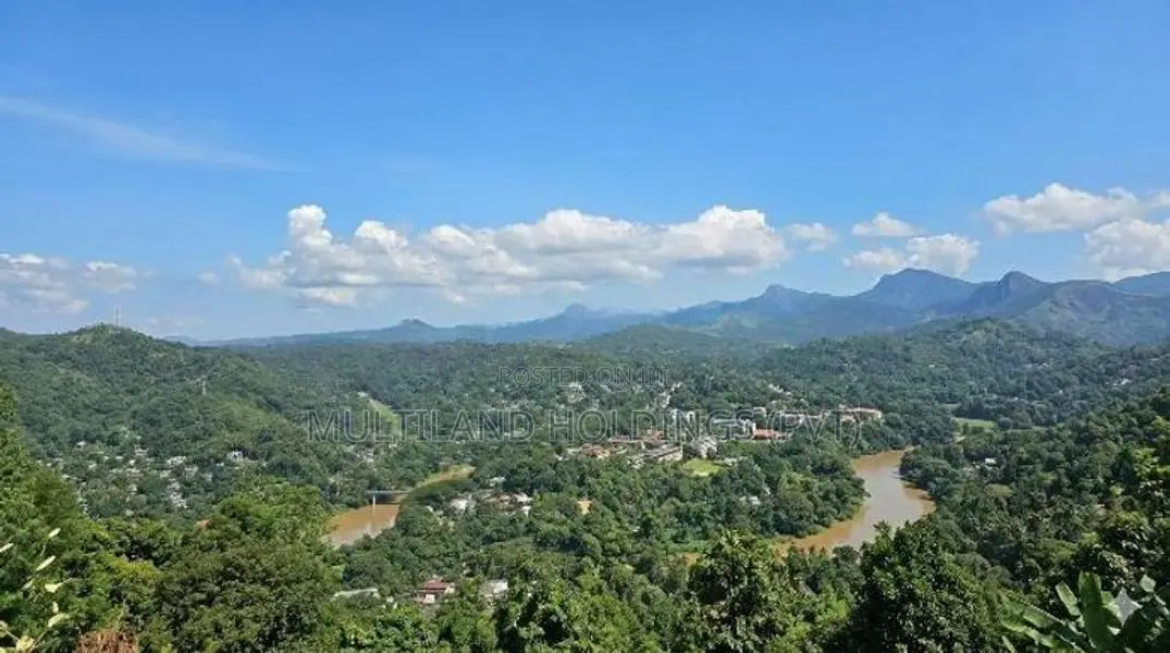 Super View Flat Land For Sale in Kandy