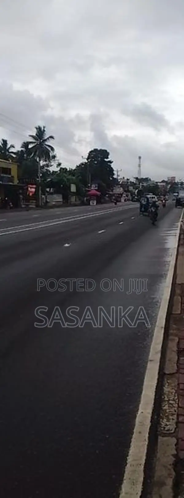 Thalawathugoda Kottawa Main Road Facing 21 Perches Bare Land For Sale
