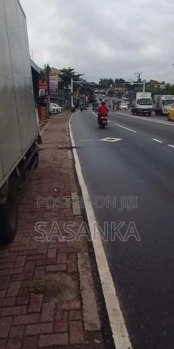 Thalawathugoda Kottawa Main Road Facing 21 Perches Bare Land For Sale