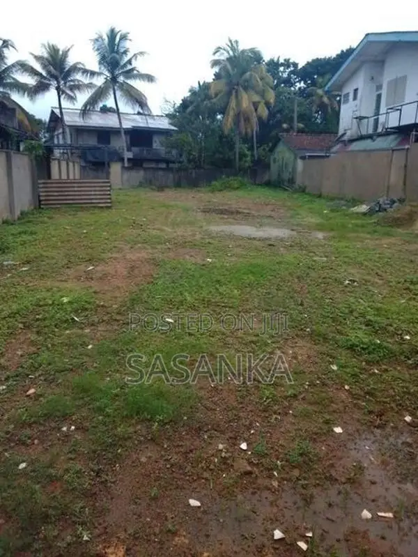 Thalawathugoda Kottawa Main Road Facing 21 Perches Bare Land For Sale