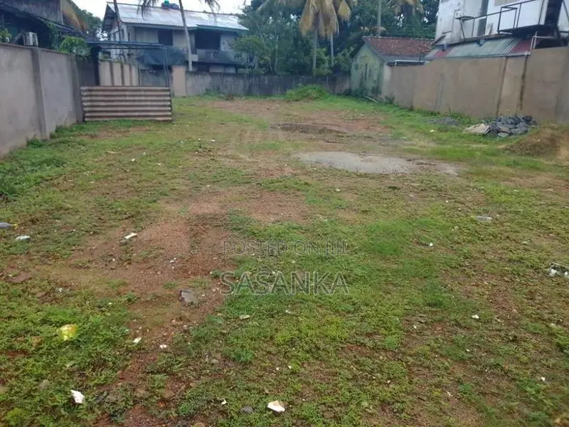 Thalawathugoda Kottawa Main Road Facing 21 Perches Bare Land For Sale