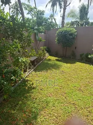 Land for sale in Charles Drive Colombo 3
