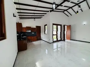 Brand New solid Modern super piliyandala