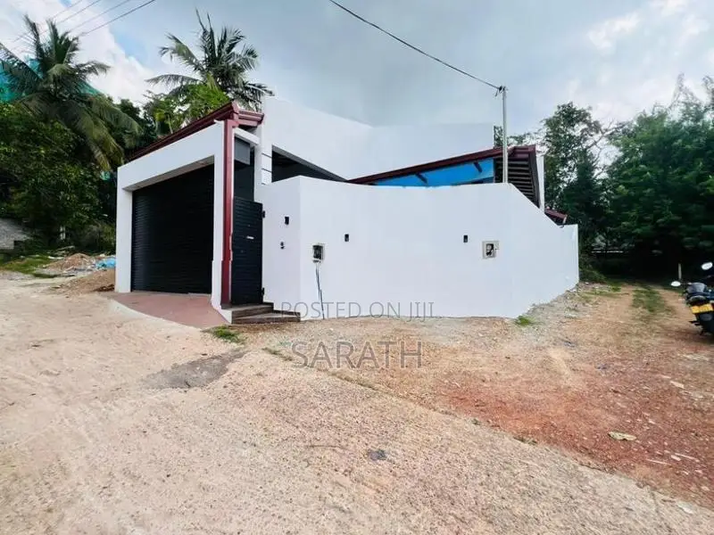 Single Storied Brand New House Sale Battaramulla