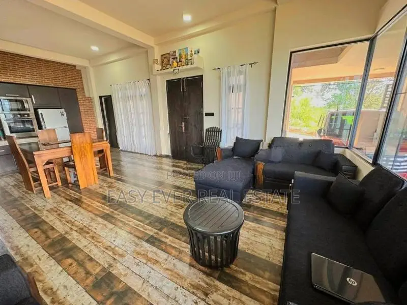 🏡 view පොයින්ට් එකක් සහිත නුවරඑළිය පාර, පුස්සැල්ලාවෙන් Villa 2ක්
