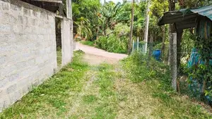 කඩවත නගර සීමාවෙන් – රාගම පාරට ආසන්න ඉඩමක්