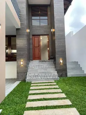 Super Luxury Two Storey House for Sale in Battaramulla Ds6700