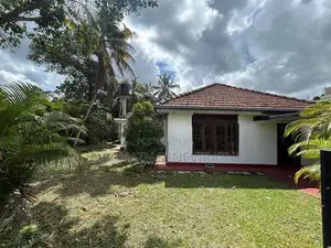 21-Perch Beautiful House for Sale in Arawwala, Pannipitiya