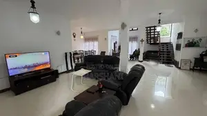 Solar Powered Spacious 3 Story House Close to Kohuwala, & Nugegoda