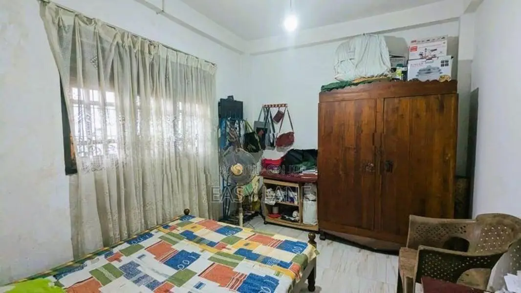 කඩුවෙල දෙමහල් අංගසම්පූර්ණ නිවසක්