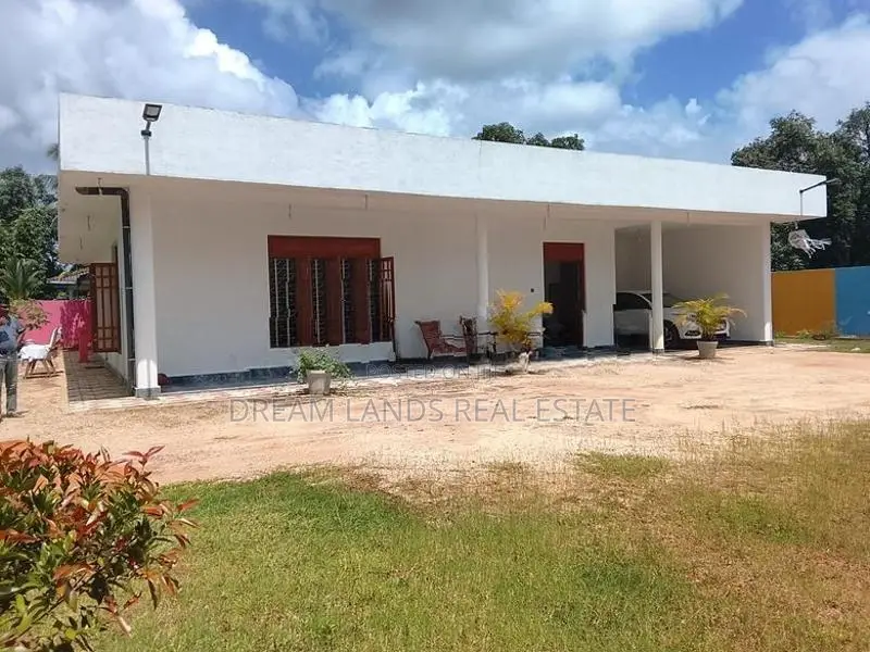 3BED HOUSE FOR SALE IN UDUPILA WITH FURNITURE (SP1220)