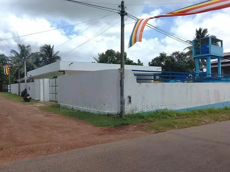 3BED HOUSE FOR SALE IN UDUPILA WITH FURNITURE (SP1220)