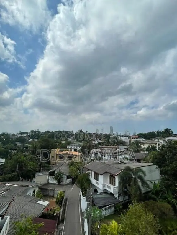 Super Luxury House for Sale in Rajagiriya Kalapaluwawa