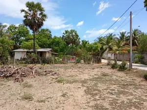 HHL1103 - Land for Sale in Kalkudah
