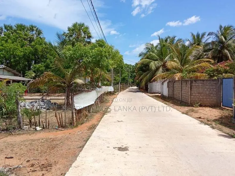 HHL1103 - Land for Sale in Kalkudah