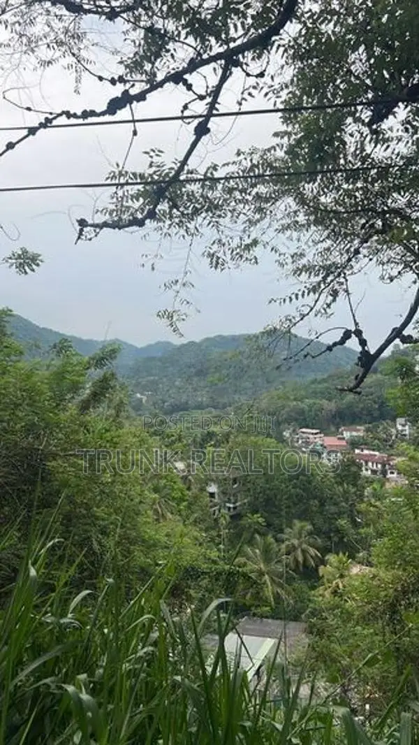 Kandy Land For Sale (NK11304)