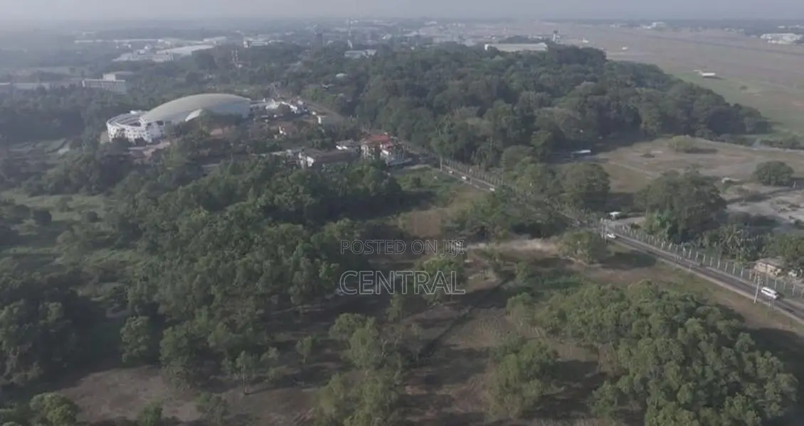 10 ACRES PRIME LAND FOR SALE IN KATUNAYAKE (C7-10105)