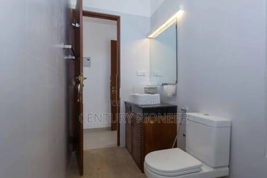 6 Bedroom Luxury Waterfront Villa Sale Nawala