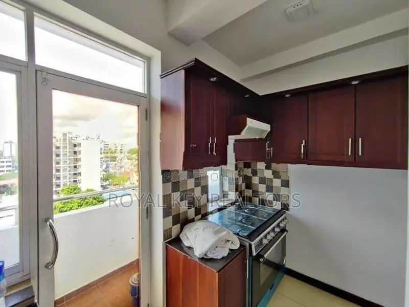 Rasi Court–03 Bedroom Furnished Apartment for Rent in Colombo 06