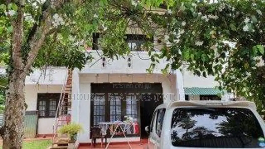 Luxury House for Sale – Prime Hokandara / Thalawathugoda Corridor