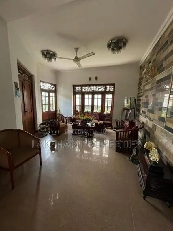 Two Story House For Sale In Boralesgamuwa Dewalamulla