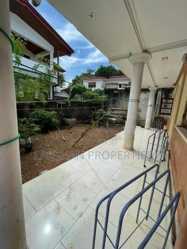 Two Story House For Sale In Boralesgamuwa Dewalamulla