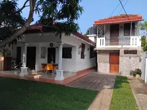 8 Rooms,2 story house for sale in Dalupotha, Negombo.Gampaha.