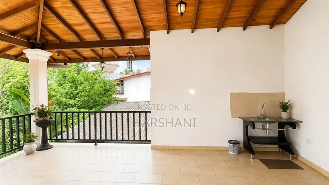 House for Sale – Kaduwela