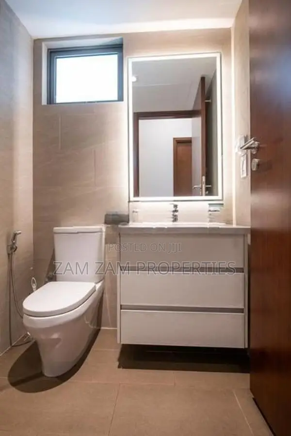 Super Luxury Apartment For Rent in Trizen Colombo 2