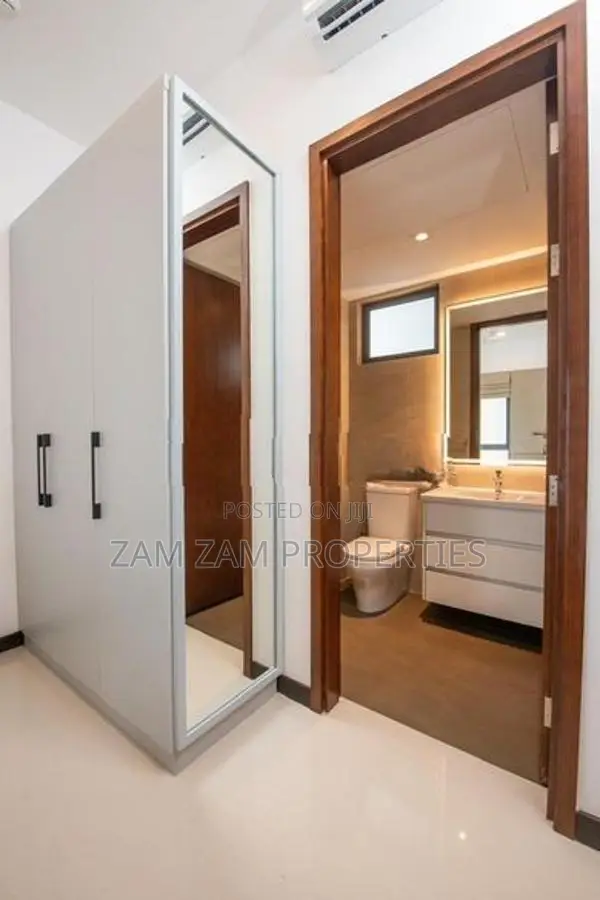 Super Luxury Apartment For Rent in Trizen Colombo 2