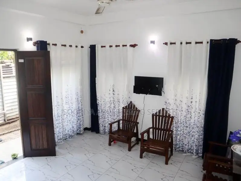 House with Rental Annex for Sale in Rathmalana