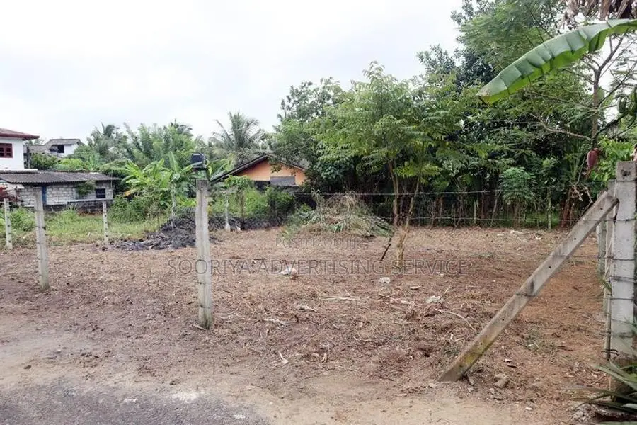 Prime Residential Land for Sale in Diyagama Near NSBM