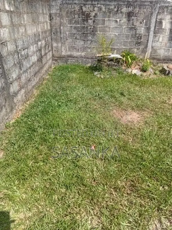 හෝමාගම කිරිවත්තුඩුව 280බස් මාර්ගයට මුහුණලා පිහිටි පර්චස් 77 විකිණීමට ඇ