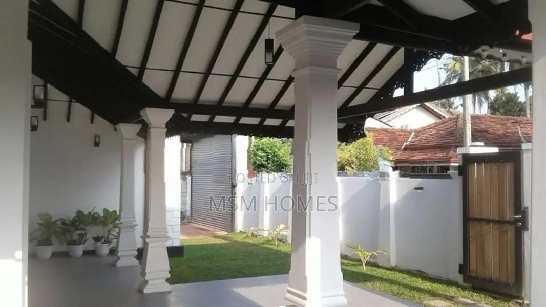 All Complete House For Sale in Negombo