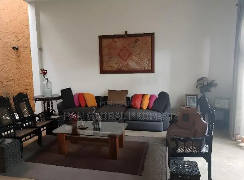 House for Sale in Colombo 06