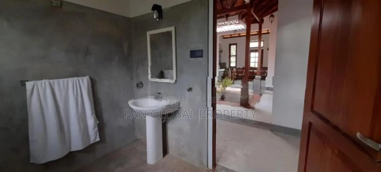 Villa for Sale in Galle