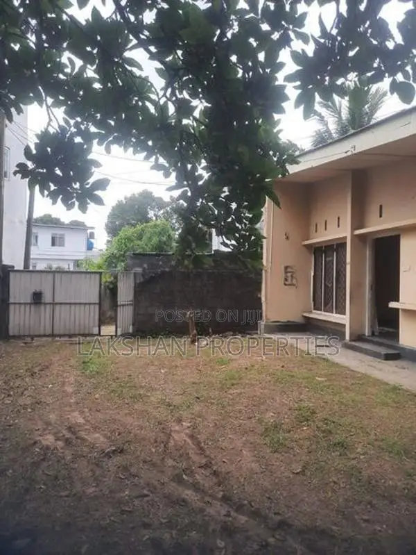 Land For Sale In Dehiwala