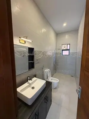 Brand New Luxury Unfurnished House for Rent Thalawathugoda